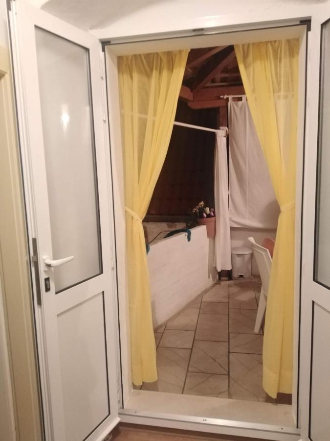 Apartment Nada Povlja  Εξωτερικό φωτογραφία