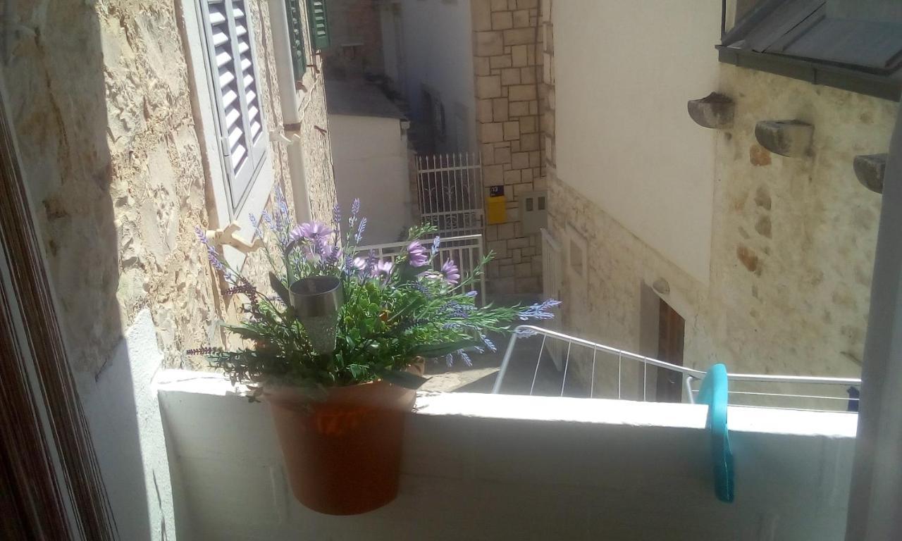 Apartment Nada Povlja  Εξωτερικό φωτογραφία